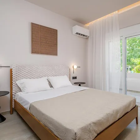 Christina's Luxury Kos-stad