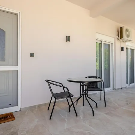 Christina's Luxury Kos-stad